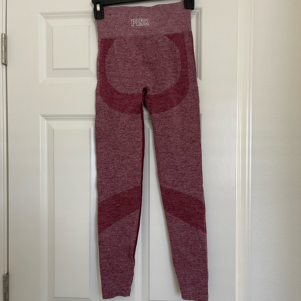 Victoria Secret PINK seamless leggings / XS / worn one time /very good condition